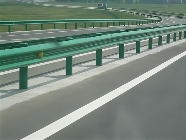 日喀则高速护栏板守护安全广泛应用于多个行业